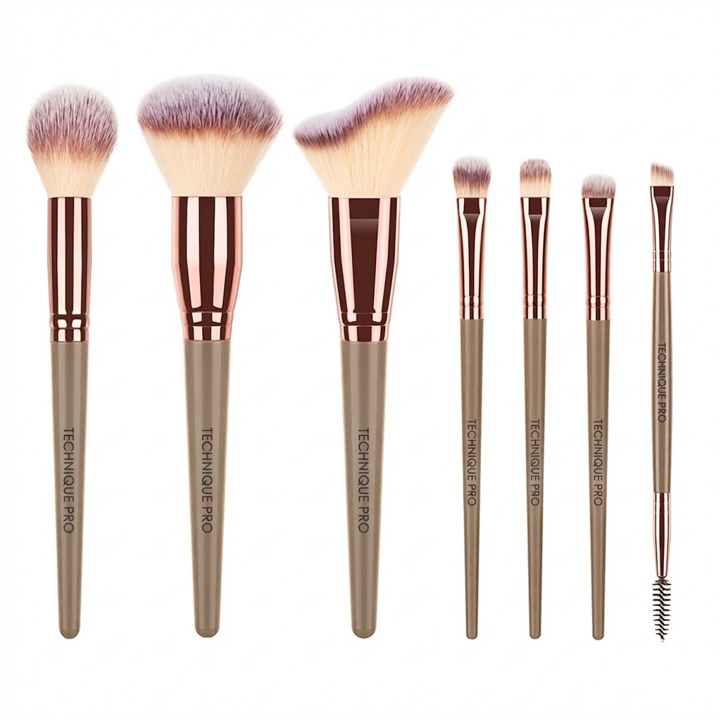 Technique PRO Chamois Makeup Brush Set - 7 makeup brushes